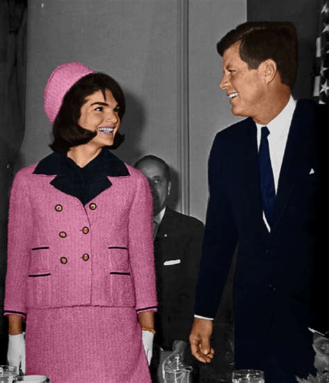 pink chanel suit of jacqueline bouvier kennedy|jackie kennedy death dress.